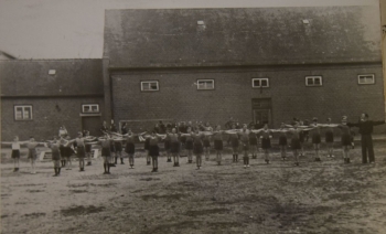 5fde4fd318752_o_xlarge