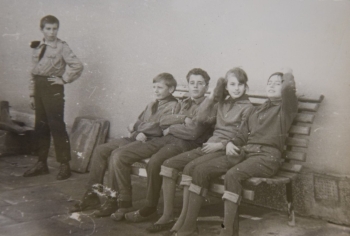 5fe60416b03a1_o_xlarge