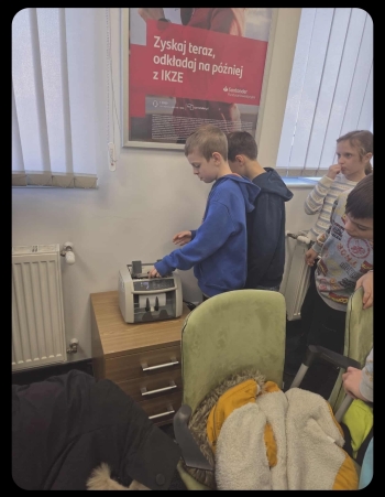 Screenshot_2025-11-26-14-18-18-791_com.facebook.orca-edit