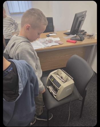 Screenshot_2025-11-26-14-18-38-052_com.facebook.orca-edit