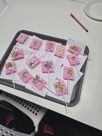 b9113cb1-e074-40cf-be36-b0a21b215359