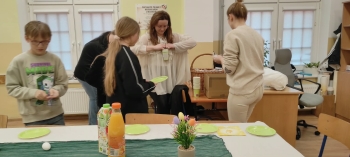 0900007c-524a-49b6-9f03-87ad0cbd3a35