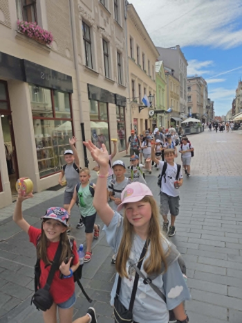 17226c4c-1bdf-4886-8ee9-ebdf671dfc1e.jpeg