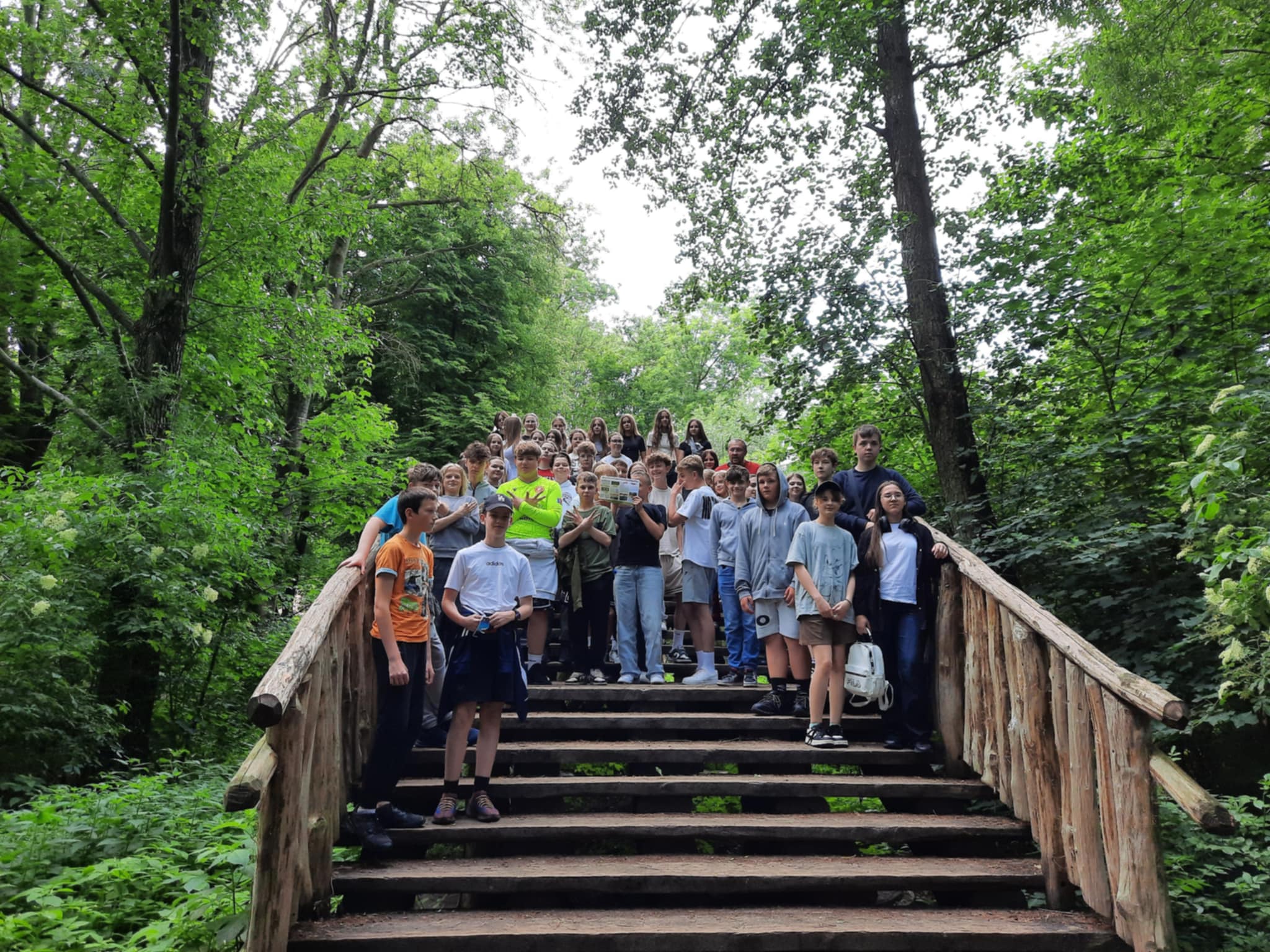 Wycieczka klasy 6a, 7a i 7b do Biskupina