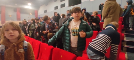 Bajkowe przedstawienie w teatrze 