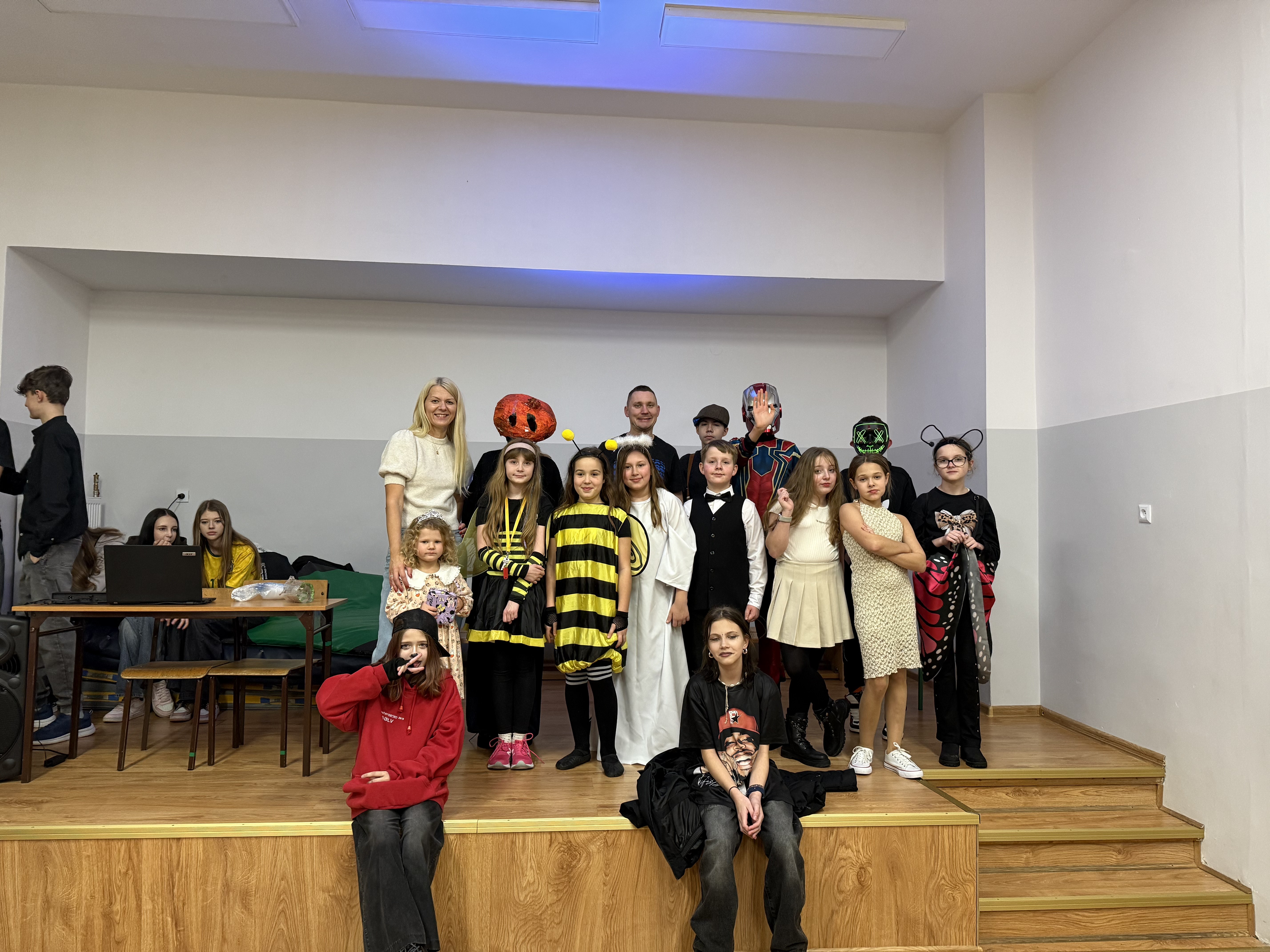 Dyskoteka Andrzejkowa - magiczny wieczór pełen zabawy 