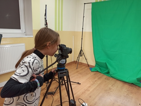 Zajęcia filmowe w ramach projektu ''Sieć wsparcia migrantów w powiecie malborski...