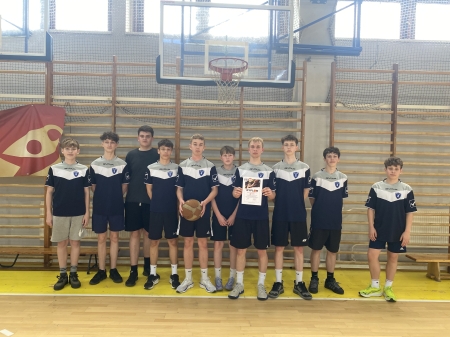 Półfinały wojewódzkie w koszykówce 