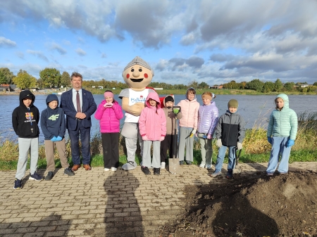 Rabaty Kwiatowe klasy 4b